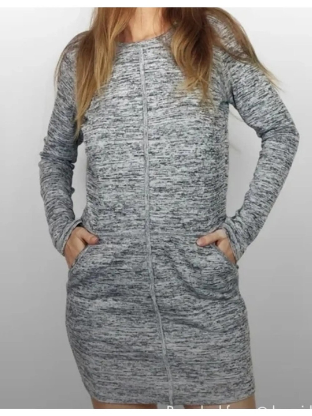 Athleta- Women's Gray Knit Long Sleeve Pocket Dress